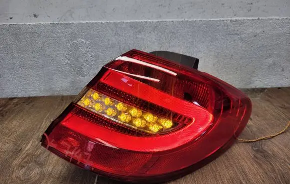 Mercedes-Benz B W246 W242 Rear/tail lights A2468200664 607502 6075E13102