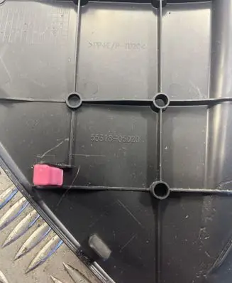 Toyota Avensis T270 Dashboard side end trim 5543205060