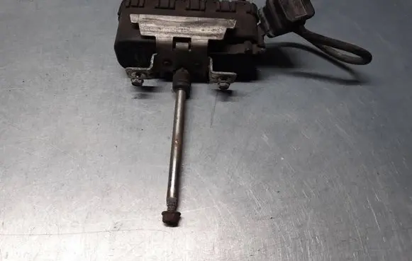 Mercedes-Benz S W140 Headlight wiper motor 1408201442 0390206200