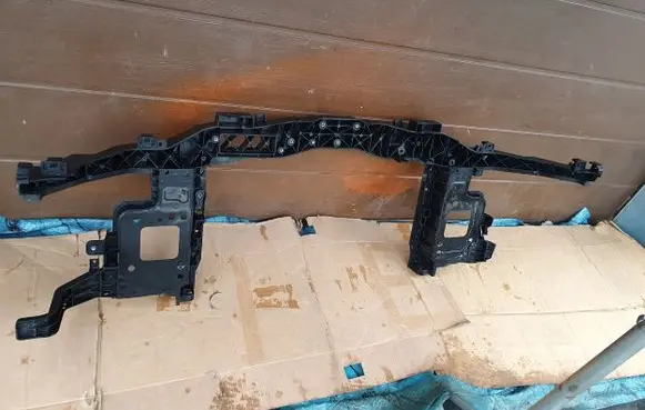 Hyundai Kona II Radiator support slam panel 64101BE000 A40720717