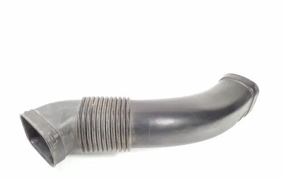 Mercedes-Benz S W221 Air intake hose/pipe A1560941882