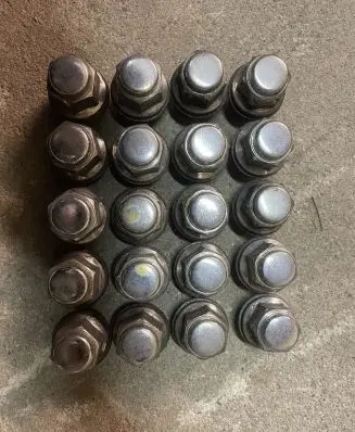 Lexus CT 200H Nuts/bolts 