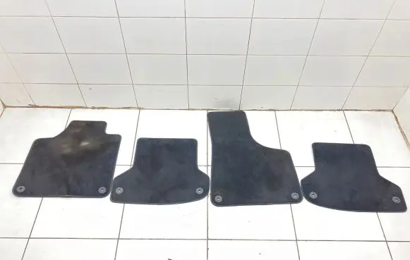 Audi A3 S3 A3 Sportback 8P Car floor mat set 8P0864450 8P1863691