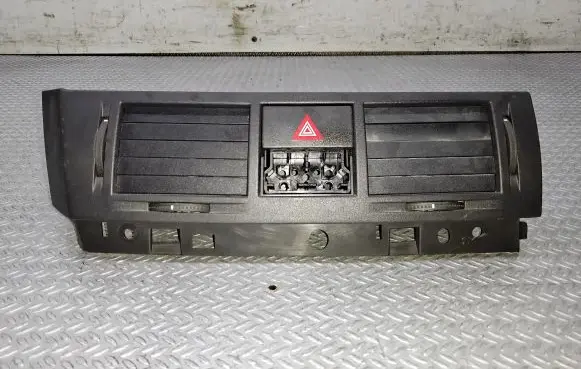 Opel Meriva A Dash center air vent grill 464652911