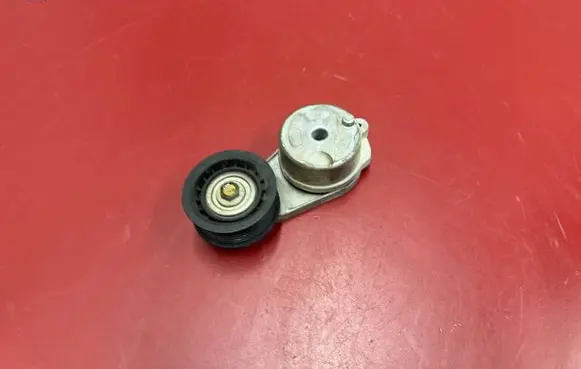 Chrysler Pacifica Alternator belt tensioner 04627533AC