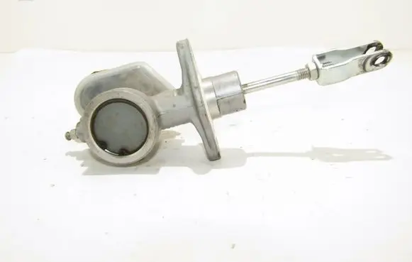 Subaru Forester SH Master brake cylinder