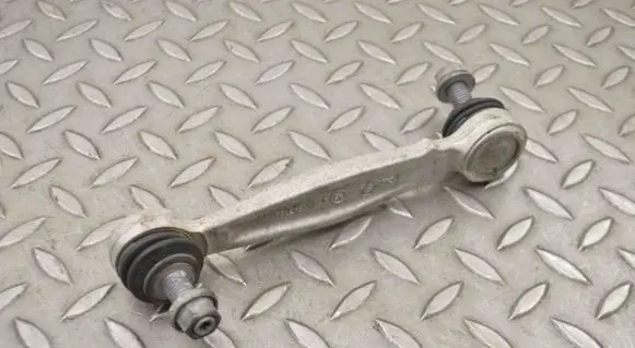 Front anti-roll bar/stabilizer link