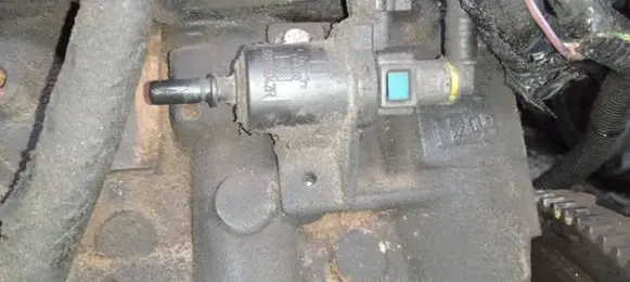 Renault Megane III Turbo solenoid valve 208859042R
