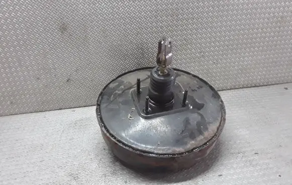 Nissan Almera N16 Brake booster