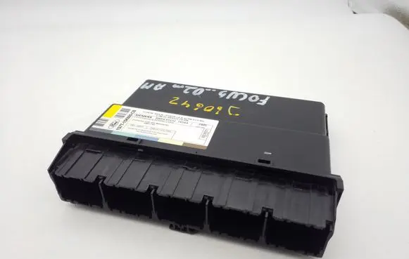 Ford Focus Comfort/convenience module 1S7T15K600CB 5WK48727C T83SA