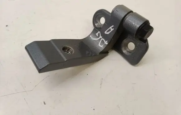 BMW 5 G30 G31 Rear door lower hinge