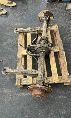 Mercedes-Benz 250 280 W108 Rear axle beam