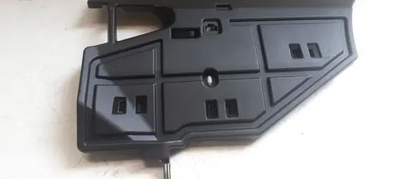 Dashboard lower bottom trim panel