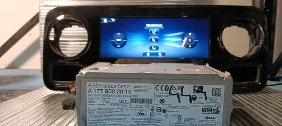 Mercedes-Benz A W177 Radio/CD/DVD/GPS head unit A1779002019
