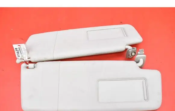 Volkswagen Tiguan Sun visor