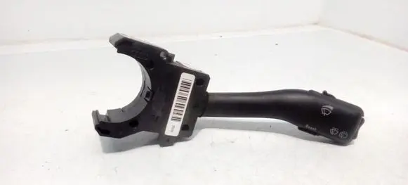 Skoda Fabia Mk1 (6Y) Wiper control stalk 4B0953503H