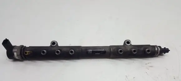 Volvo S80 Fuel main line pipe 0445215023 30777554