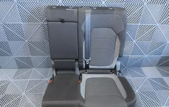 Rear seat