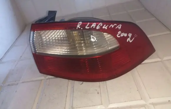 Renault Laguna II Rear/tail lights 8200002474