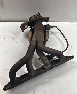 Toyota Prius (XW20) Exhaust manifold
