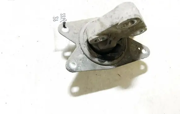Opel Zafira A Engine mount bracket 90575456