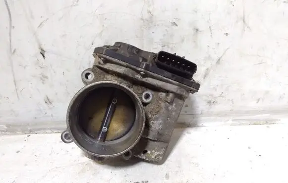 Volvo V50 Throttle valve 30711551 050217 2G170541