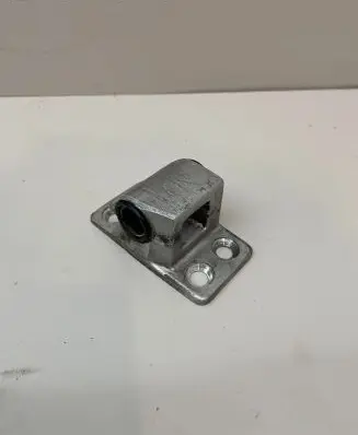 Mercedes-Benz S W116 Front door lock loop/hook striker 