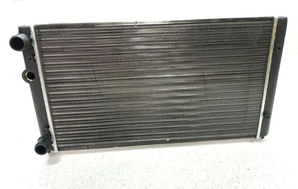 Volkswagen Golf III Coolant radiator RNBC 6N0121253J