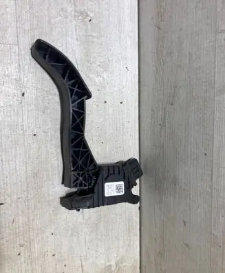 Skoda Octavia Mk3 (5E) Accelerator throttle pedal 5Q1723503H