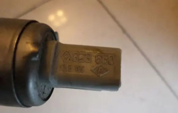 Camshaft position sensor