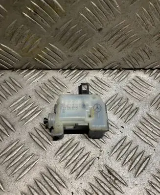 Mercedes-Benz E W211 Fuel tank cap lock 2038201997 A2038201997