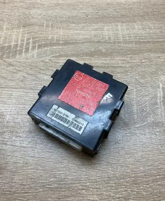 Toyota Avensis T250 Alarm control unit/module 8973005030 2370003180