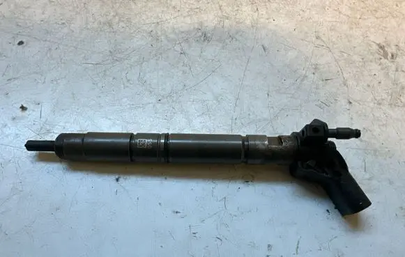 Audi A6 S6 C7 4G Fuel injector 059130277CR