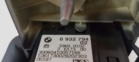 BMW 3 E90 E91 Light switch 693279402 33600102 2617300
