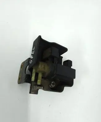 Opel Insignia A Turbo system vacuum part