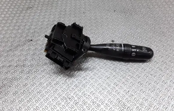 Toyota Corolla E120 E130 Wiper control stalk 173647