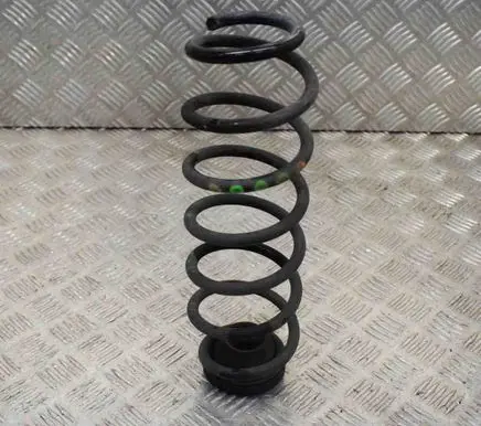 Volkswagen Polo VI Rear coil spring