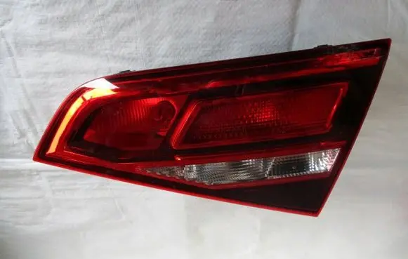 Audi A3 S3 8V Tailgate rear/tail lights