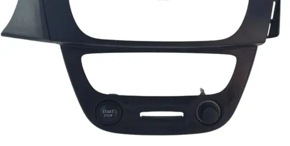 Renault Fluence Dashboard 682608709r-4car
