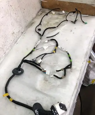 Mazda CX-30 Front door wiring loom Daaa67a30