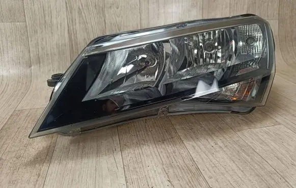 Skoda Superb B8 (3V) Headlight/headlamp 3V1941015