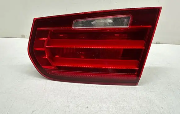 BMW 3 F30 F35 F31 Tailgate rear/tail lights 7371112
