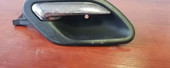 Rear door interior handle