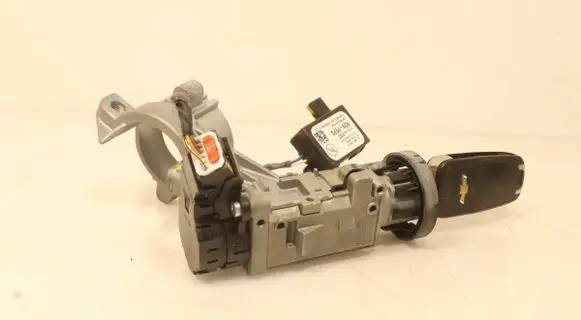 Chevrolet Aveo Ignition lock 13500157