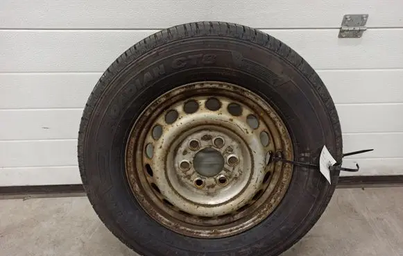 Mercedes-Benz Sprinter W906 R16 spare wheel 