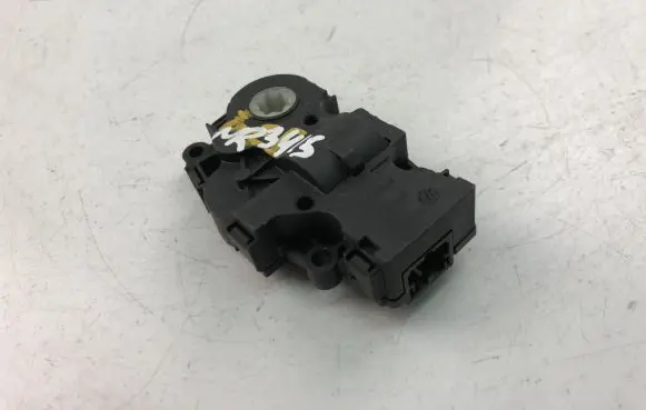BMW 7 G11 G12 Intake manifold valve actuator/motor EH620003