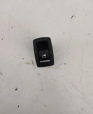 BMW 4 F36 Gran coupe Electric window control switch 9361936