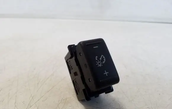 Nissan Navara D23 Panel lighting control switch 21619K4