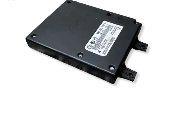 Volkswagen Touran II Bluetooth control unit module 5K0035730A