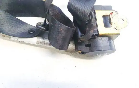 Audi A4 S4 B5 8D Front seatbelt 8d0857705a 566049500